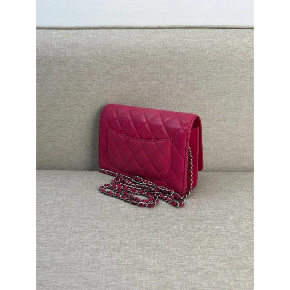 CHANEL 100% authentic
